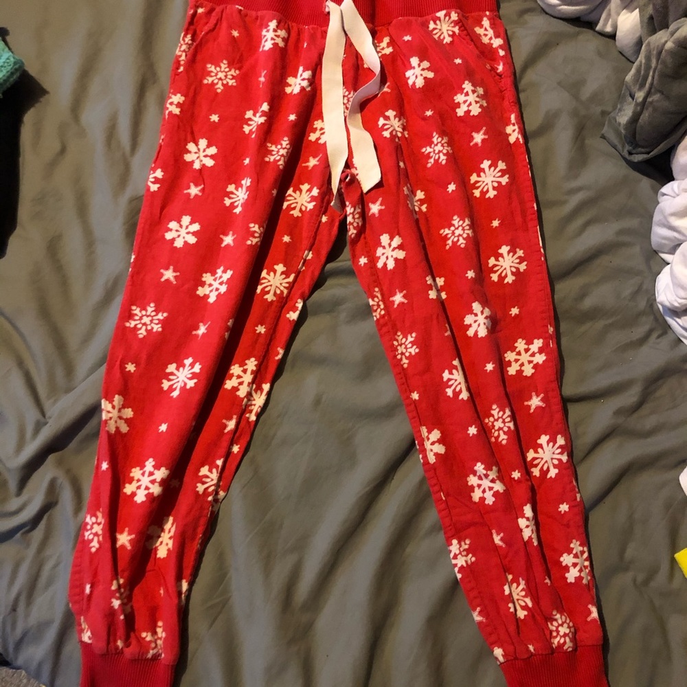 Red Snowflake Jogger Pajama Pants Size Medium